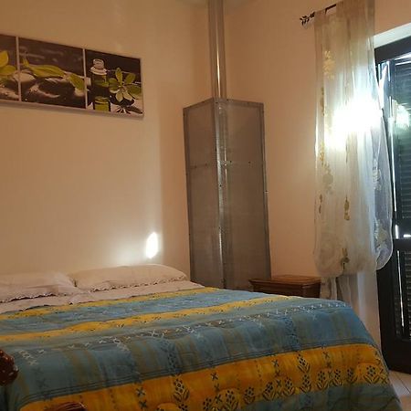 Hotel Al Fontanone à Cecchina Extérieur photo