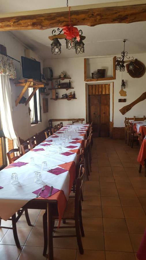 Hotel Al Fontanone à Cecchina Extérieur photo
